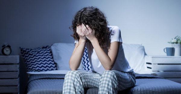 Sommeil : 5 conseils magiques pour mieux dormir après 50 ans